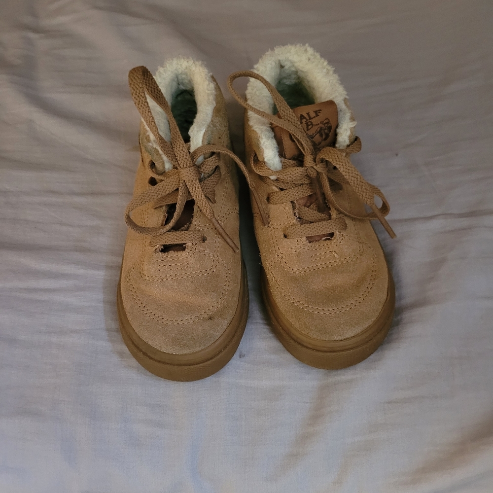 8T Vans